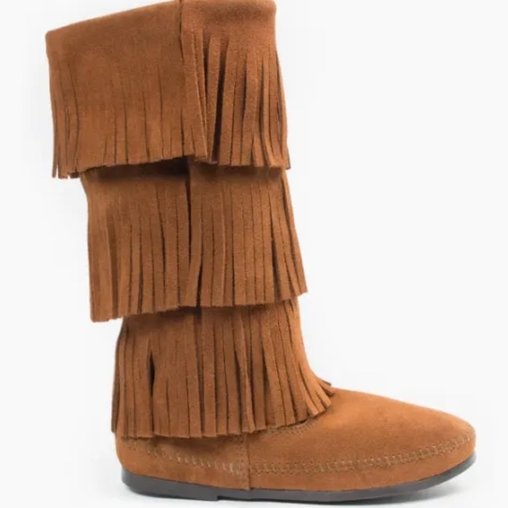 NEVERBEEN WORN 3 layer fringe boots style 1632
